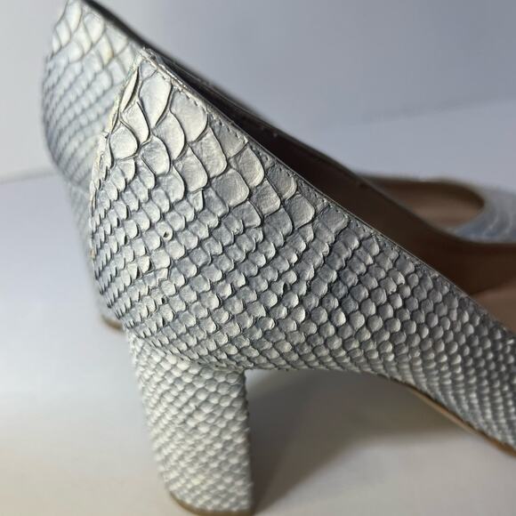 M. Gemi Lustro Snakeskin Block Heel Light Grey Blue Almond Toe Heels IT 36 US 6 - Picture 6 of 9